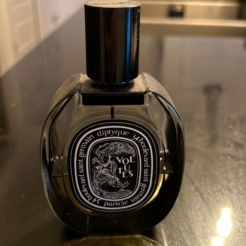 Volutes by Diptique